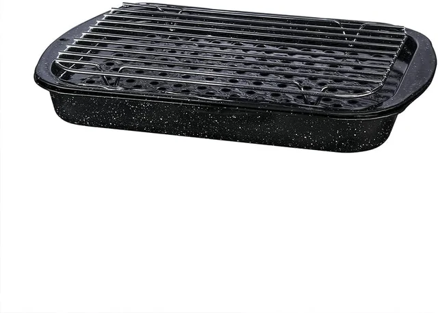 Grill tray nested in roasting pan