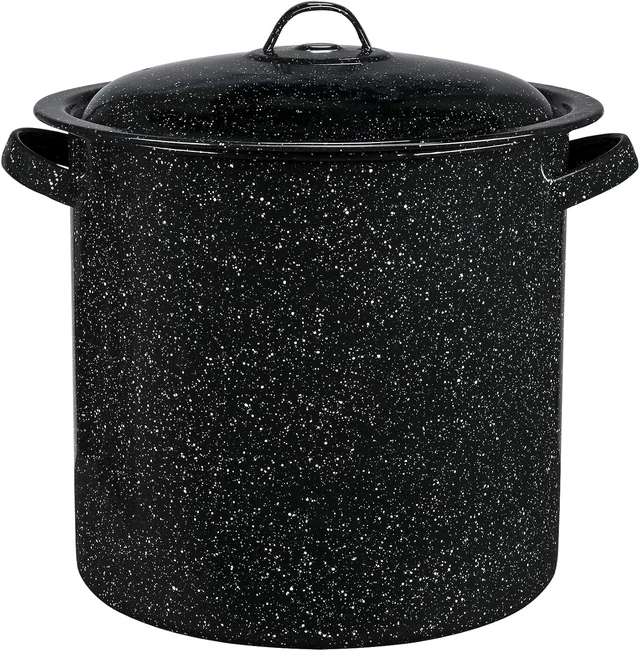15.5-quart black stockpot and lid